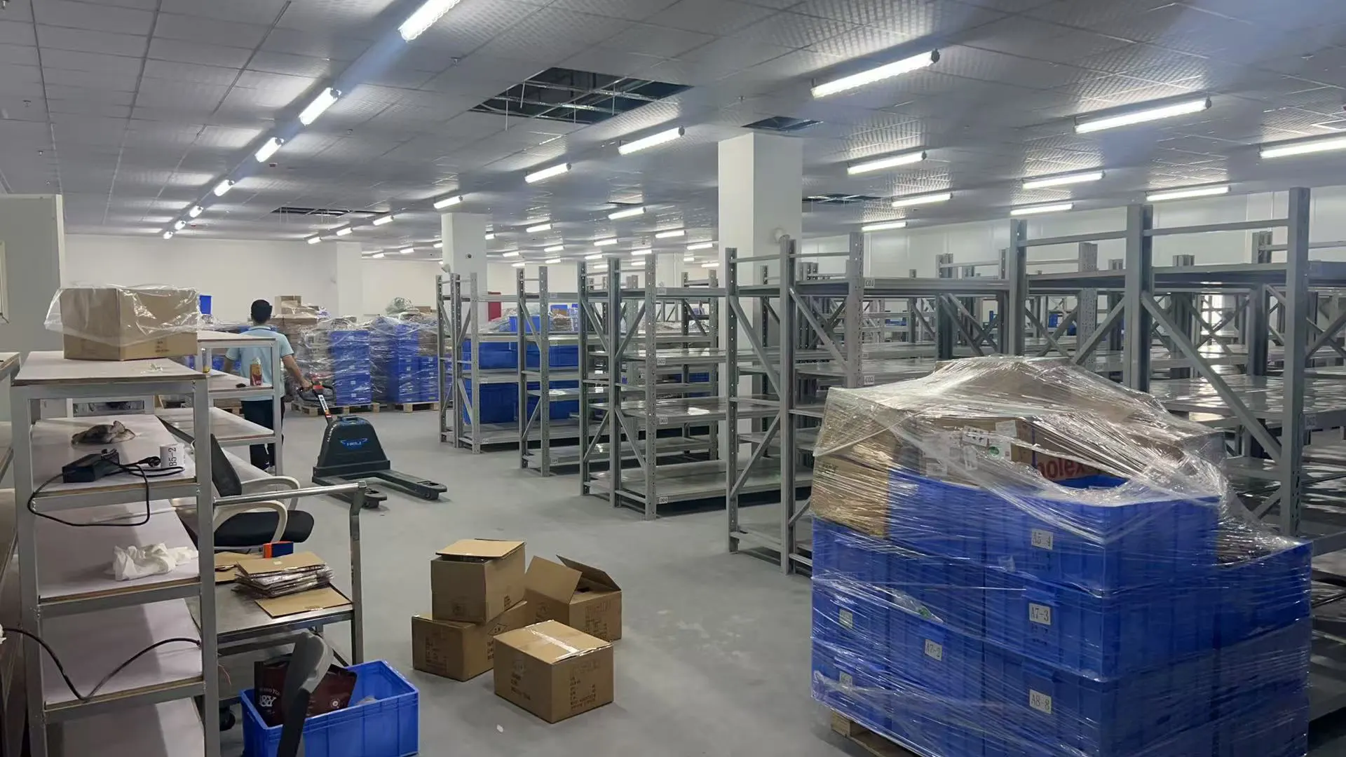 kaweei expanded warehouse